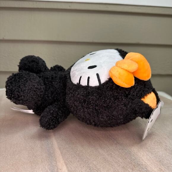 Halloween Hello Kitty Black Cat Plush Sanrio 2023 Cracker Barrel New Collectible - Picture 9 of 15